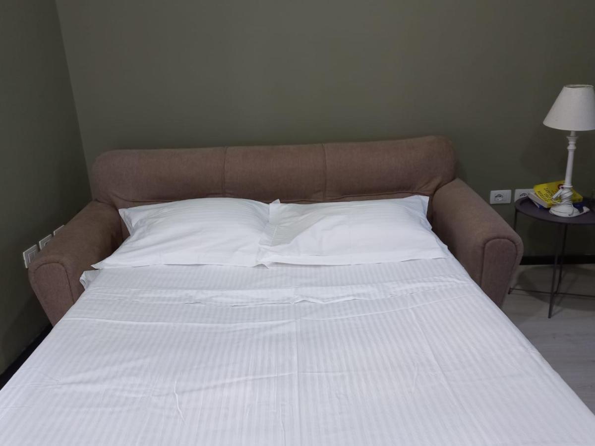 Penthouse Rooms & Aparts Тирана Екстериор снимка
