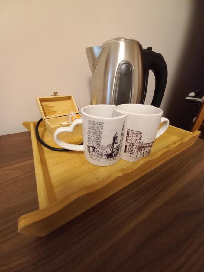 Penthouse Rooms & Aparts Тирана Екстериор снимка